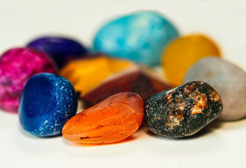  E Mens  of Unsplash
Gemstone pictures
Gemstone Pics